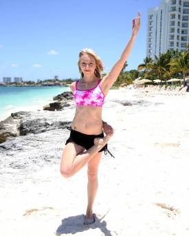 13381354_1072899892767175_817658758_n(1)